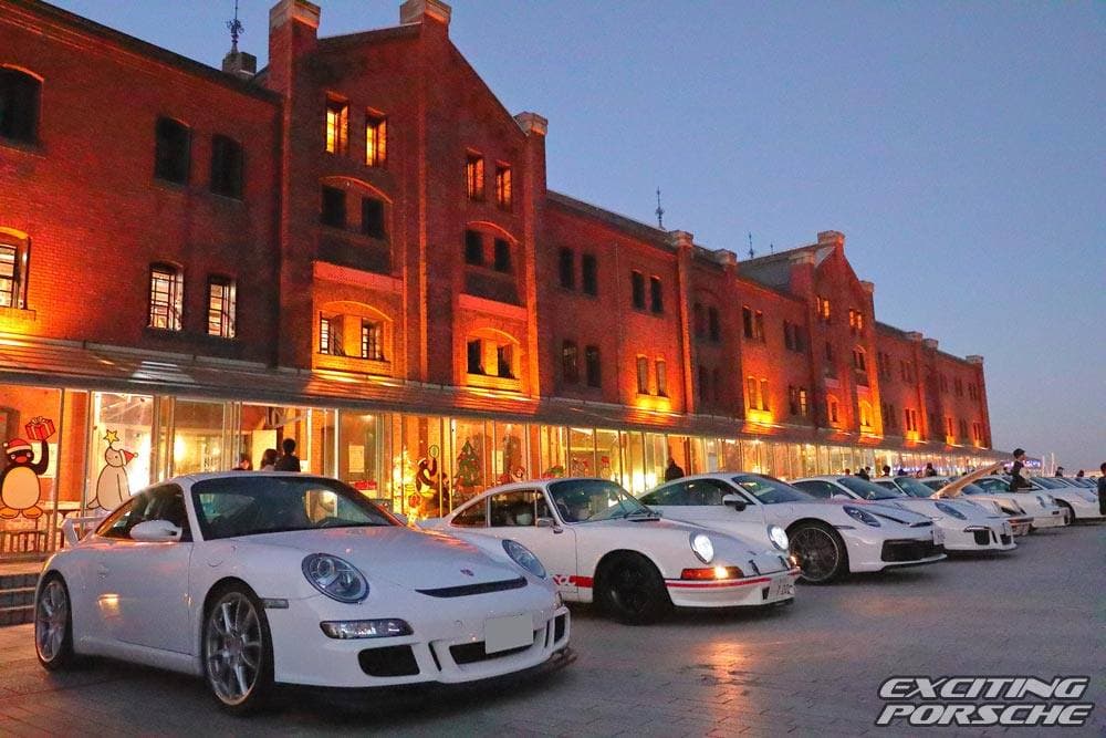 2021 年 EXCITING PORSCHE(横浜 赤レンガ倉庫)の会場の様子